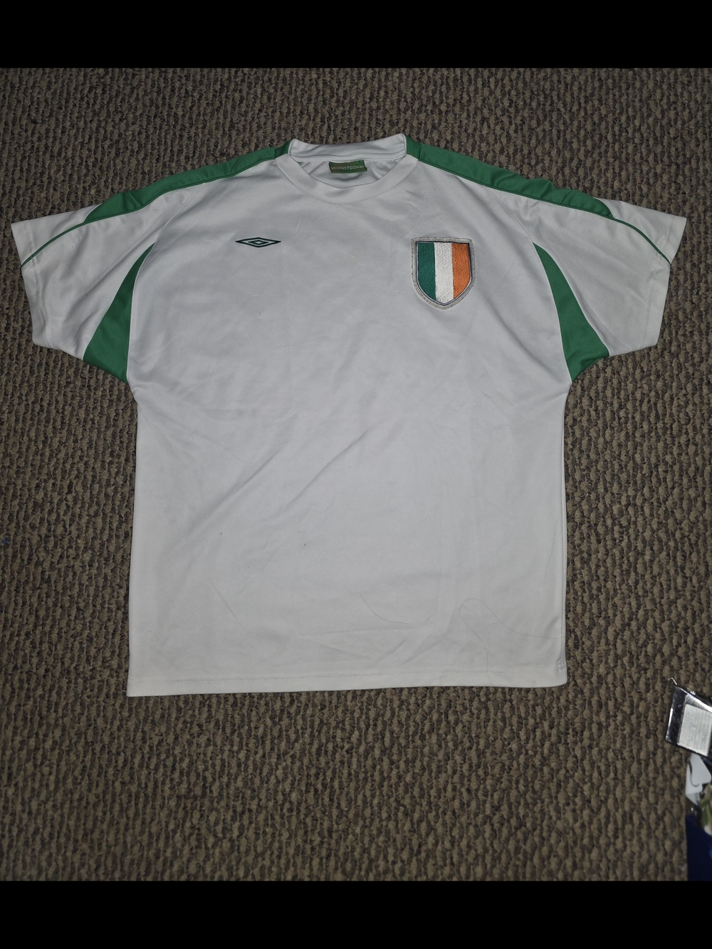 Umbro Men’s White & Green Short Sleeve Soccer Jersey